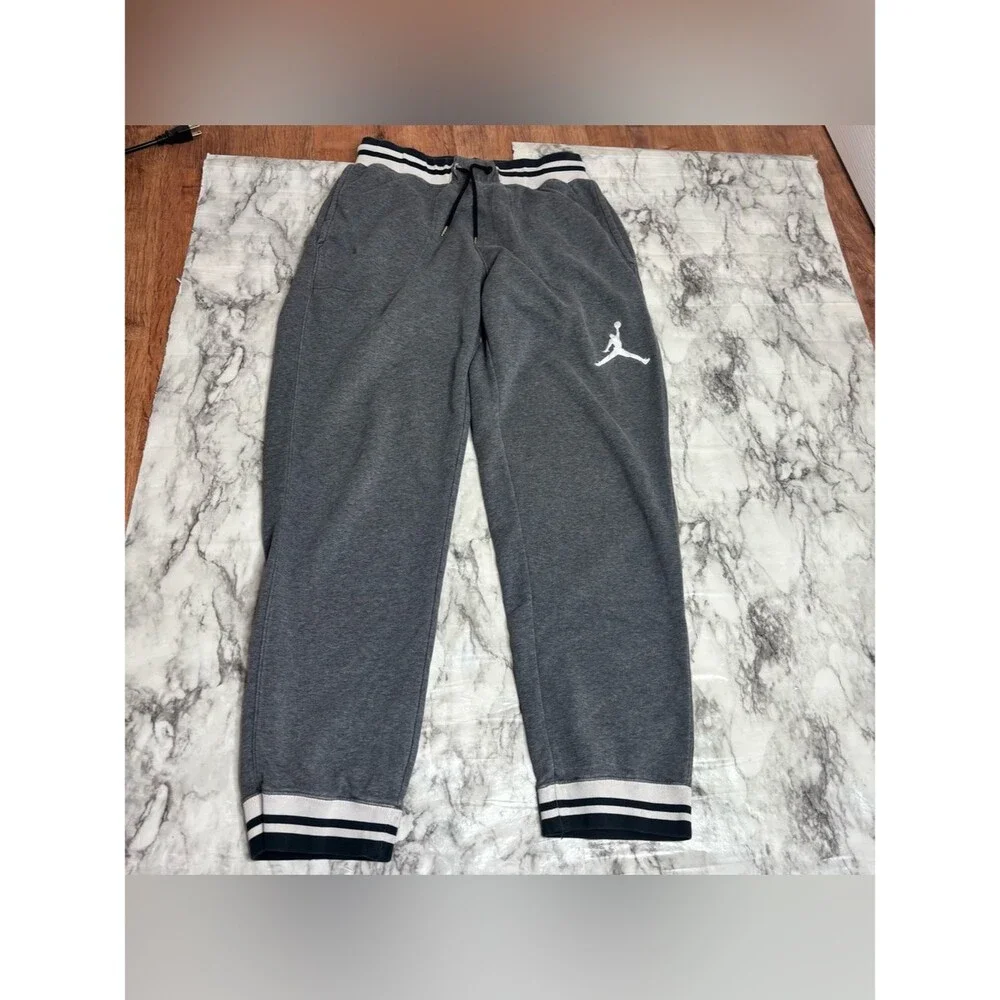 Air Jordan Y2K 2000s Streetwear Athletic Jogger Pants logo sweatpants medium